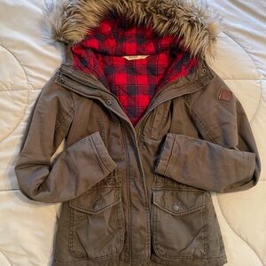 Hollister Olive Green Jacket with Red Plaid Lining and Faux Fur Hood